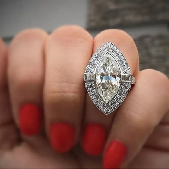 Marquise Cut Cubic Zirconia Gorgeous Women Jewelry 925 Silver Ring Gifts - Picture 4 of 4